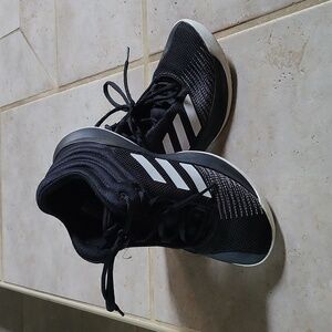 Black Adidas basketball shoes size 3.5